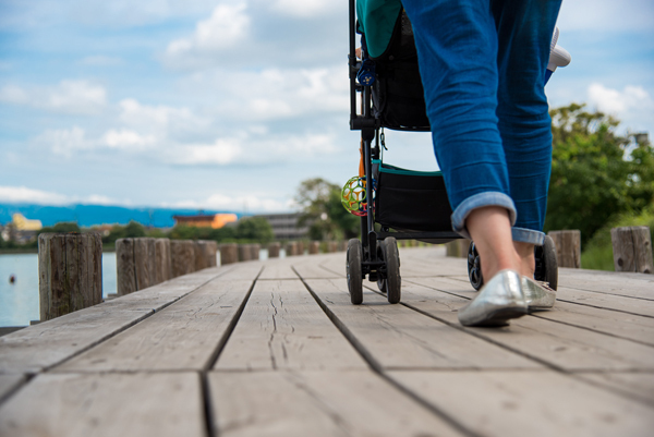 【医師監修】新生児なのに寝ない！　赤ちゃんが寝ない原因と対策