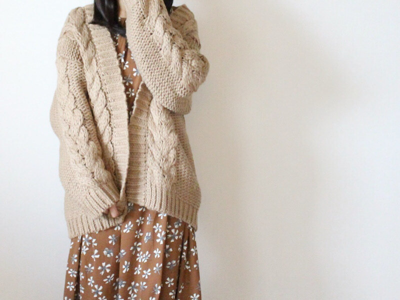 「しまむら」着るだけでトレンドになる！　ベージュニットで秋コーデ【しまりんごの毎日しまむらコーデ～アメブロトップブロガー～ Vol.60】