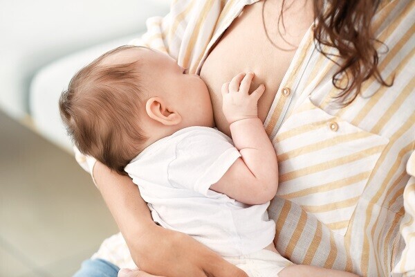 医師監修 母乳はいつまであげていい 断乳 卒乳のタイミング ウーマンエキサイト 1 2