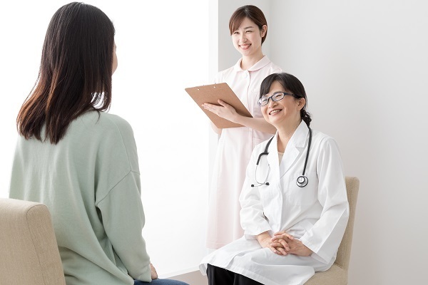 【医師監修】妊娠したかも…！　いつ病院に行ったらいいの？