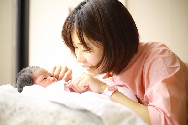【医師監修】子宮脱、10人に1人が発症？　出産経験者が子宮脱になる原因と対策