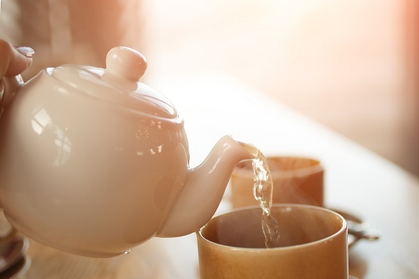 【医師監修】妊婦に必要な水分はどのくらい？　おすすめの飲料は？