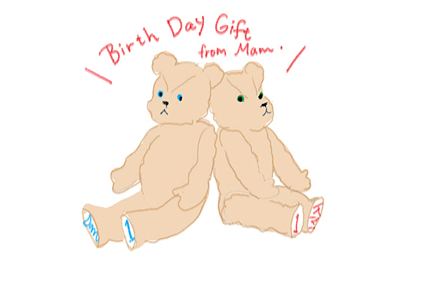 怒涛の一年間!  1歳を迎えた双子にプレゼントしたもの【ワーキングママのミックスツインズ日記 Vol.10】