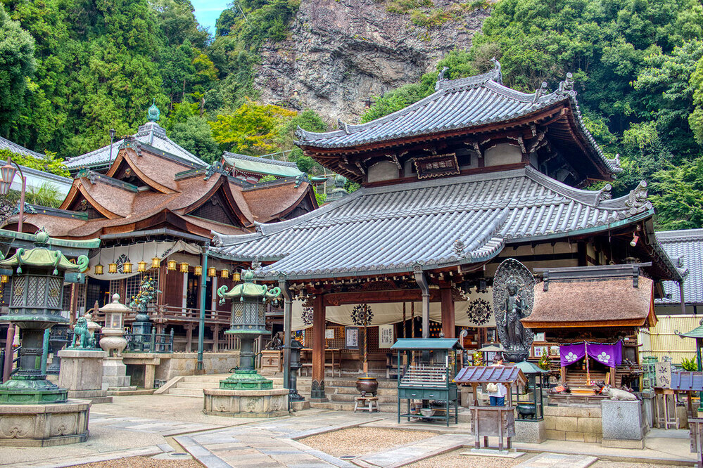 2020年はどんな年になる？　家族の運気がアップする「パワースポット」5選