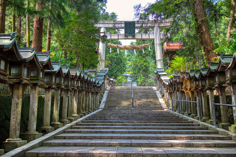 2020年はどんな年になる？　家族の運気がアップする「パワースポット」5選