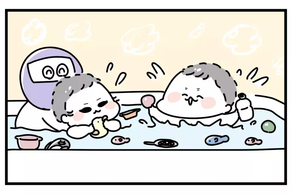 「お風呂のおもちゃが散らかる問題」を10秒で解決する100円便利グッズ【おばバカ一代 第22話】