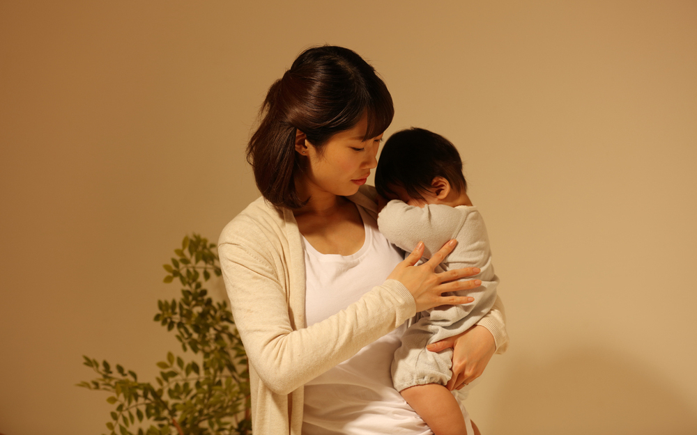 【医師監修】ねんねトレーニング、赤ちゃんの心への影響は？医学的正しい実践法