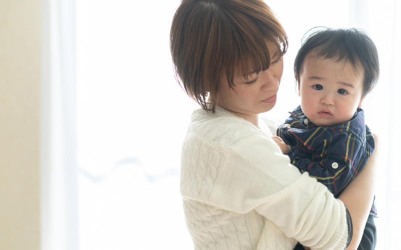 【医師監修】ねんねトレーニング、赤ちゃんの心への影響は？医学的正しい実践法
