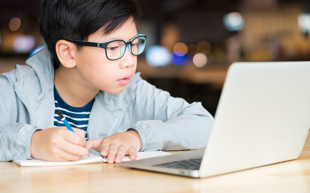 【休校中の学習実態】浮かび上がる格差に悲痛な声。今できる子どもとの関わり方【パパママの本音調査】  Vol.361