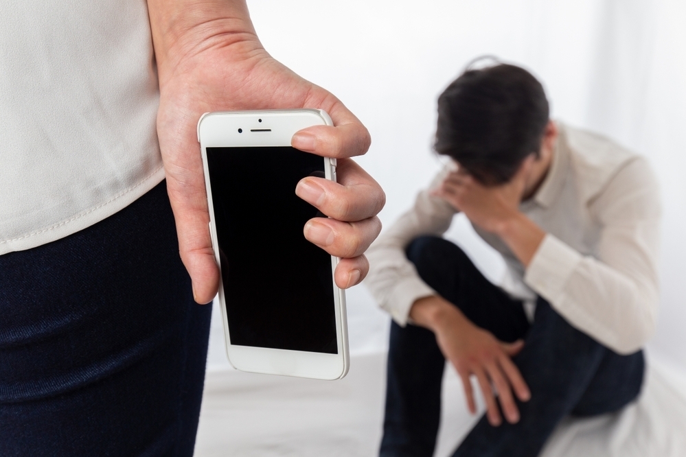 夫の浮気「離婚はしないけど許せない」苦しみはいつか終わる？