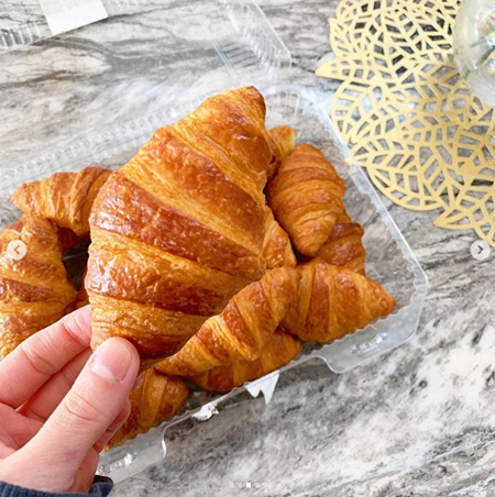 コストコ通がリピ買いする大人気アイテムとは？ 買わないと後悔するおすすめ食品11品