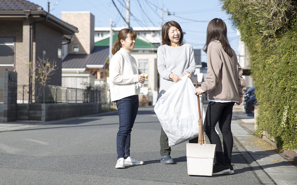 ドン引きなママ友のNG行動…ママ友もソーシャルディスタンスが必要？【パパママの本音調査】  Vol.367