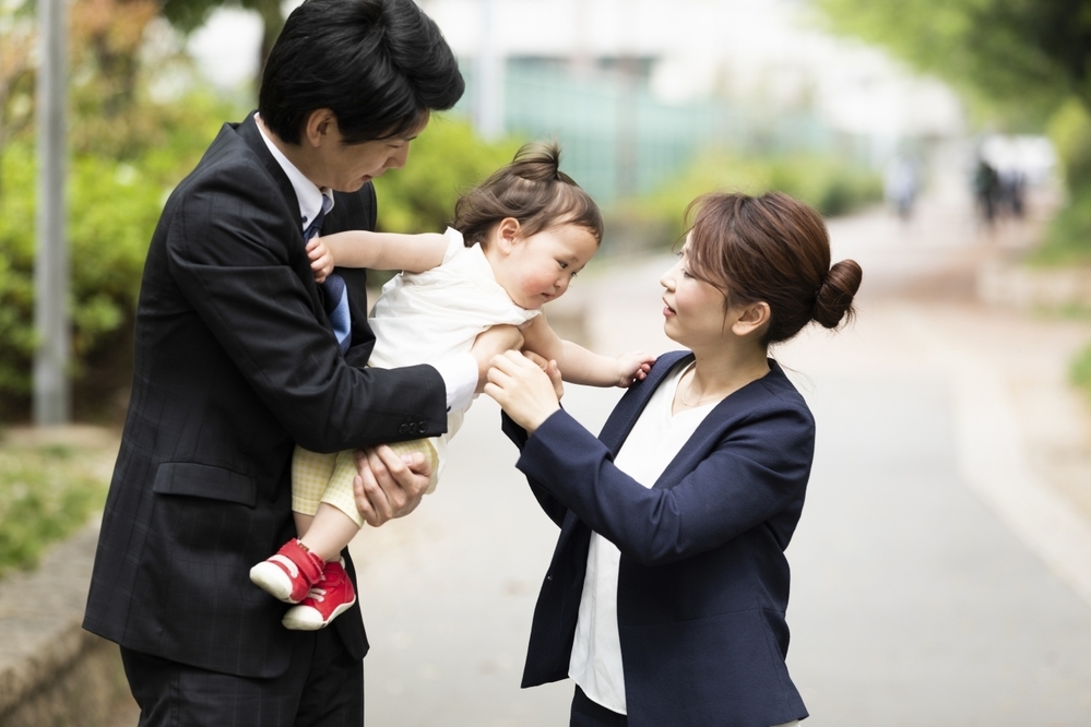 働き始めた妻にイライラする夫、不機嫌になる原因は？