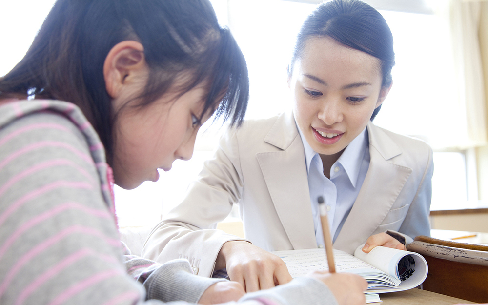 「普通ができない」子どもの長所を発見してくれた先生【心に残る先生の言葉】【パパママの本音調査】  Vol.373