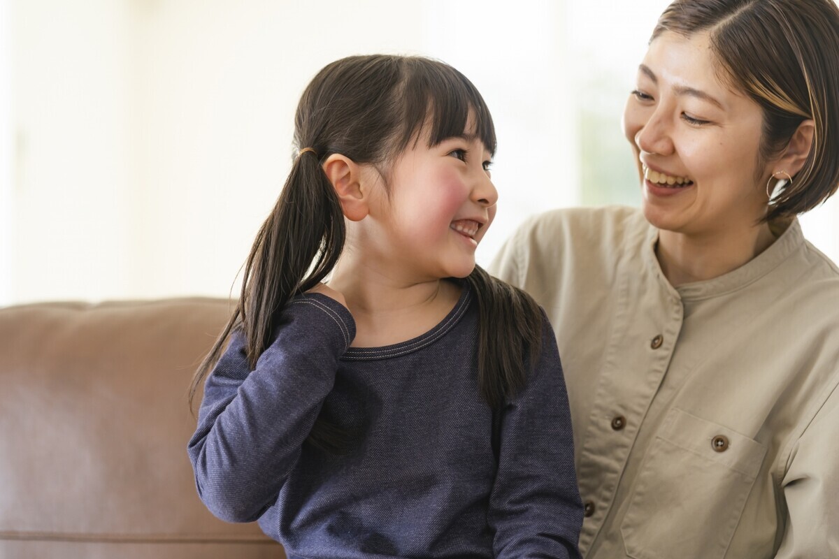 子育てがツラいのは自己肯定感のせい？ 「親子の自己肯定感」の育み方 【子どもサポートのプロ・本山勝寛さんに聞く（前編）】