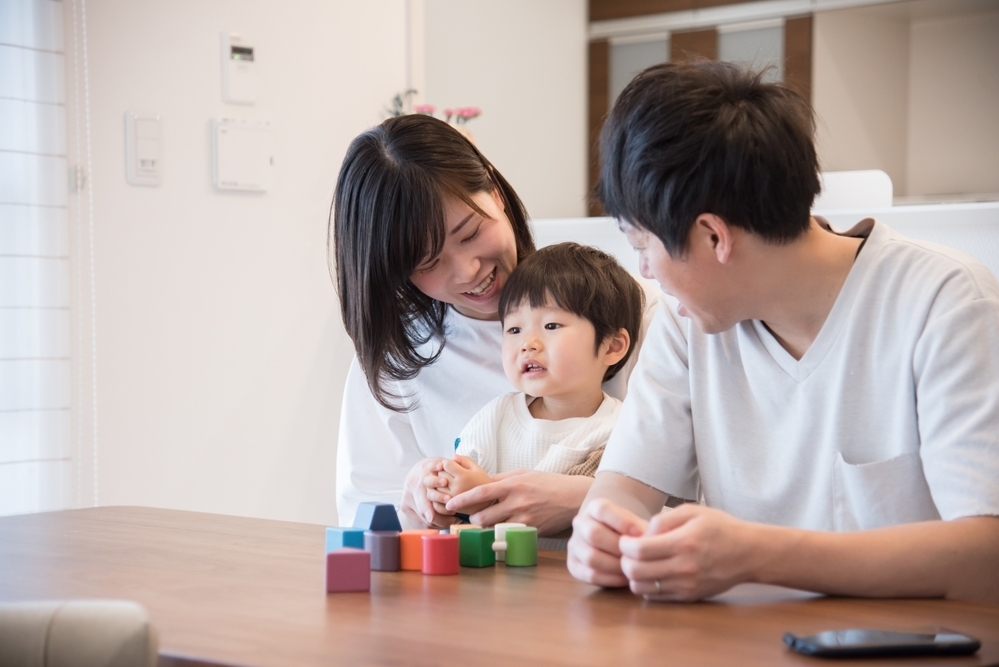 子育てがツラいのは自己肯定感のせい？ 「親子の自己肯定感」の育み方 【子どもサポートのプロ・本山勝寛さんに聞く（前編）】