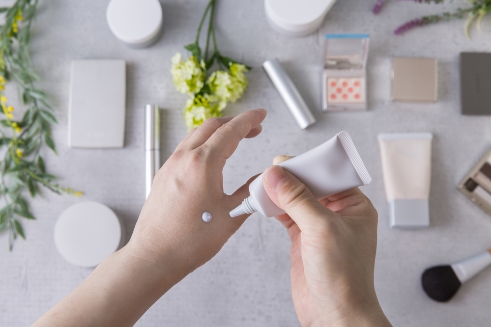 【医師監修】マスク生活で急増中？！ 気になる「毛穴のお悩み」原因と対策（後編）【今の時代だから気になる！ 美容医療にできること Vol.2】