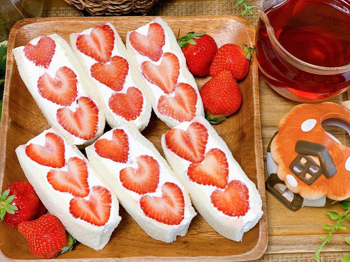 旬の果物でフルーツサンドを作ろう キレイな 萌え断 を作るコツとは ウーマンエキサイト 1 2