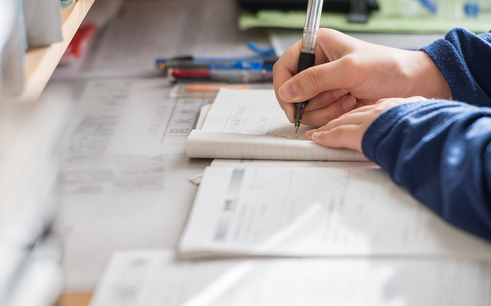 指示命令だった親子関係は急には変われない…この負のループを断ち切るには【想定外の時代を生き抜く「見えない学力」の育て方 Vol.3】