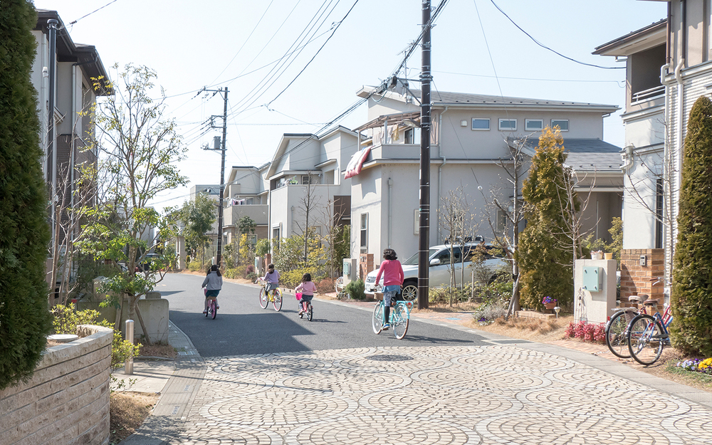騒音・ゴミ・タバコの煙…パパママの半数はご近所づきあいのトラブルを経験【パパママの本音調査】  Vol.381