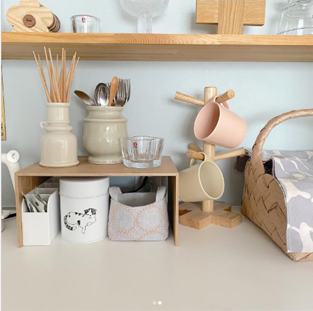 「見せるキッチン収納」は難しい？ 出しっぱなしでもすっきり見せる3つのポイント　