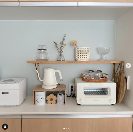 「見せるキッチン収納」は難しい？ 出しっぱなしでもすっきり見せる3つのポイント　