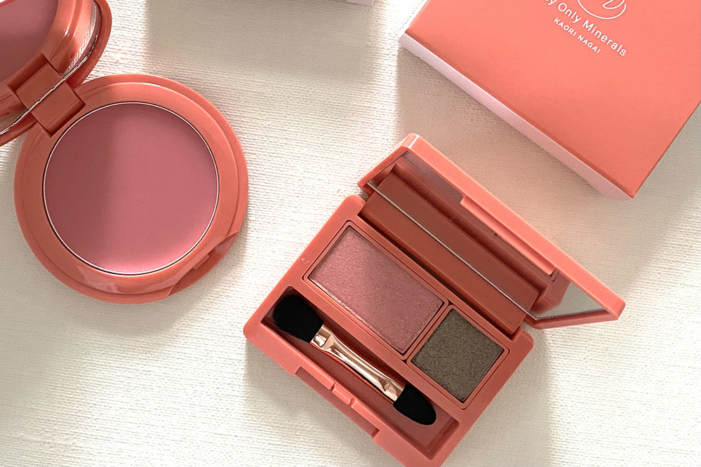 肌感を “艶やか＆華やか” に持ち上げる！ 2022春夏「ナチュラルコスメ」の “買い” はコレ!