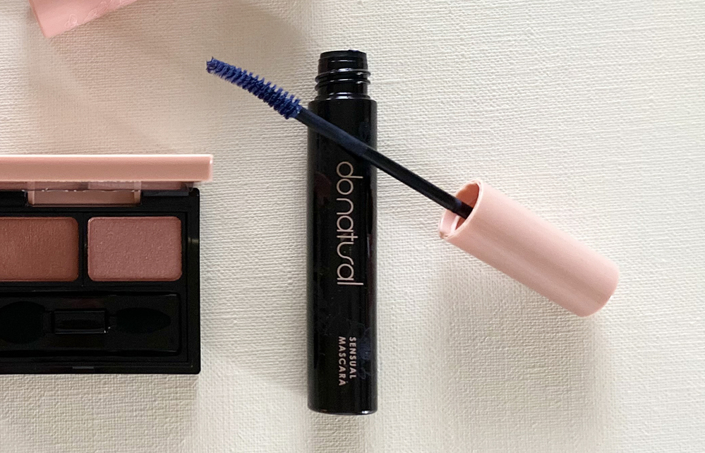 肌感を “艶やか＆華やか” に持ち上げる！ 2022春夏「ナチュラルコスメ」の “買い” はコレ!