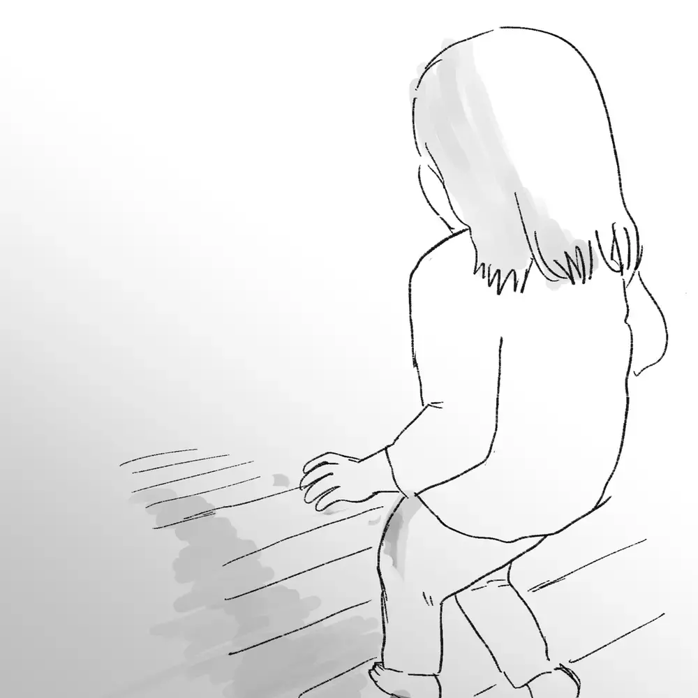 “ズルズル音”の正体と遭遇！ でも…私にしか見えないの？【生まれ育った家が怖かった話 Vol.5】