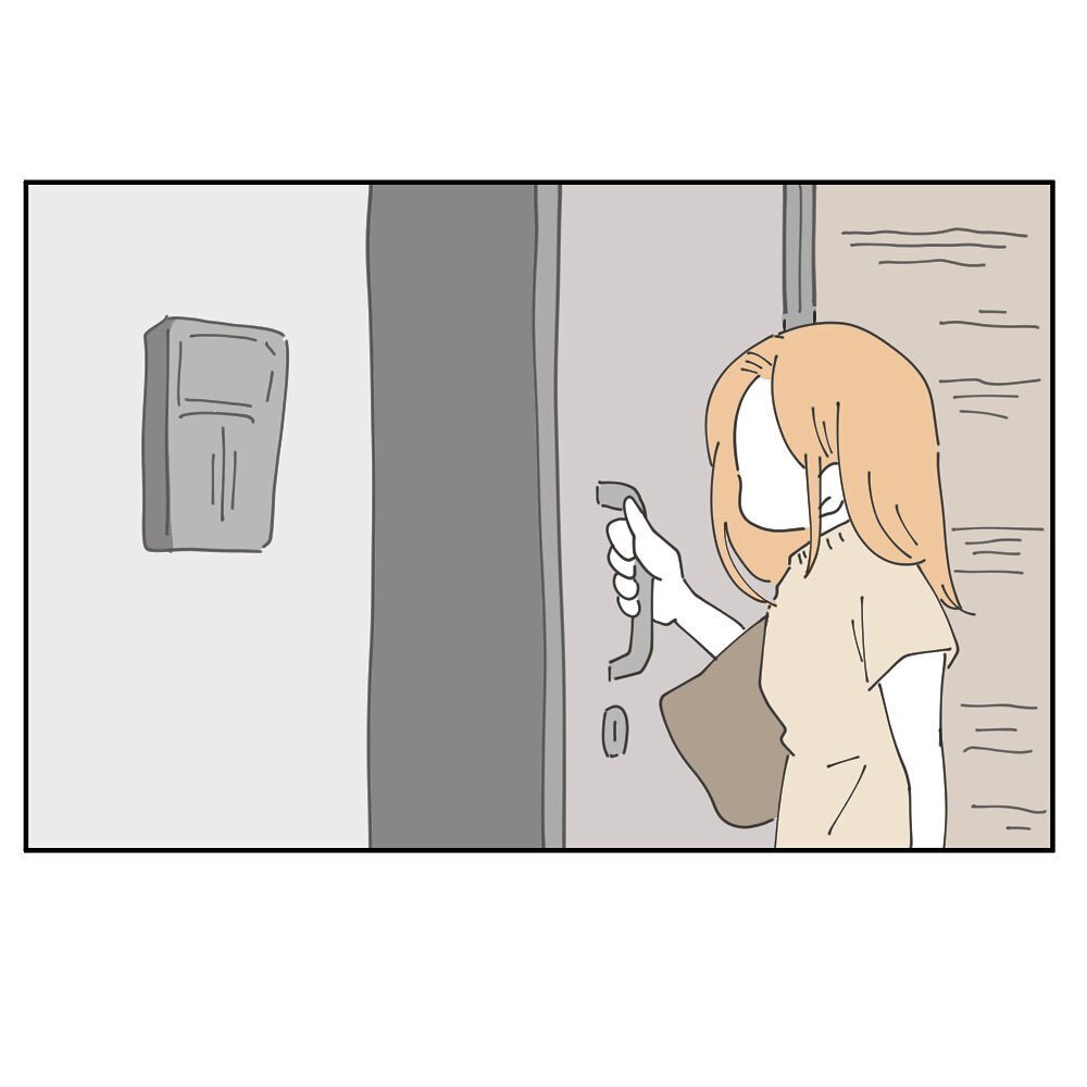 なんで追いかけてくるの!? いま財布の中を見られるわけにはいかない！【ママ友の財布 Vol.26】