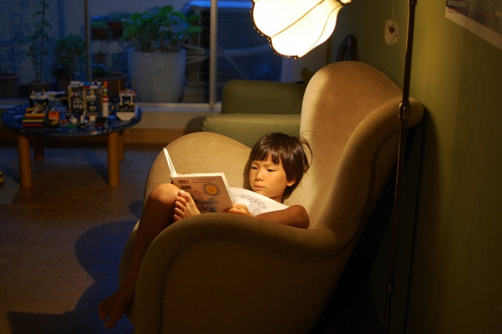 自分だけのリラックスタイムが「照明」でがらりと変わる！？　少しの工夫で「居心地のいい部屋」に変えるコツ