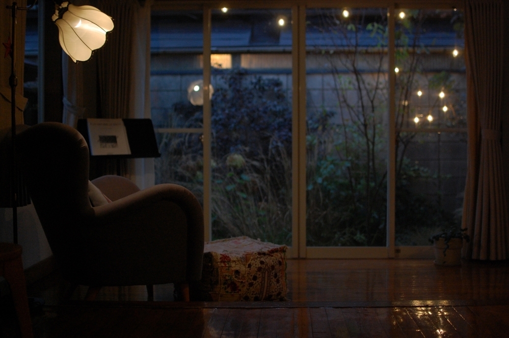 自分だけのリラックスタイムが「照明」でがらりと変わる！？　少しの工夫で「居心地のいい部屋」に変えるコツ