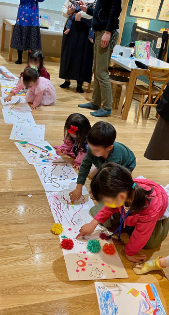 成長とともに育っていく絵本！ 人気イラストレーターまつざきしおりさんによる参加型絵本「ゆびさんぽ」って？