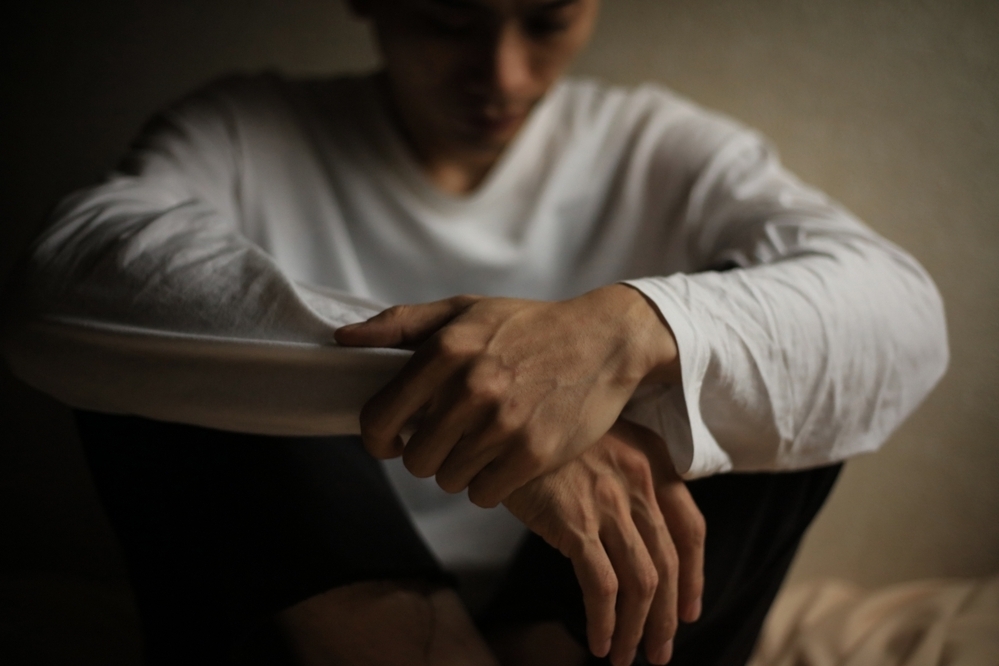 過ちを犯した夫の償いはいつ終わる？ 専門家の解答とは【悪意のない加害者たち〜中川瑛のお悩み相談  第1話】