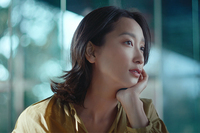 しなやかに強く輝き続ける女優・杏さんが語る、パリでの生活と40代へのビジョン