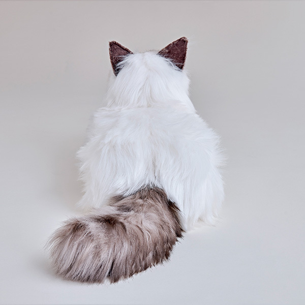 ほんとは猫と暮らしたい…そんな夢が叶うかも！？　リアルなもふもふキャットロボット「KIMIT（キミット）」【編集部の「これ、気になる！」  Vol.26】