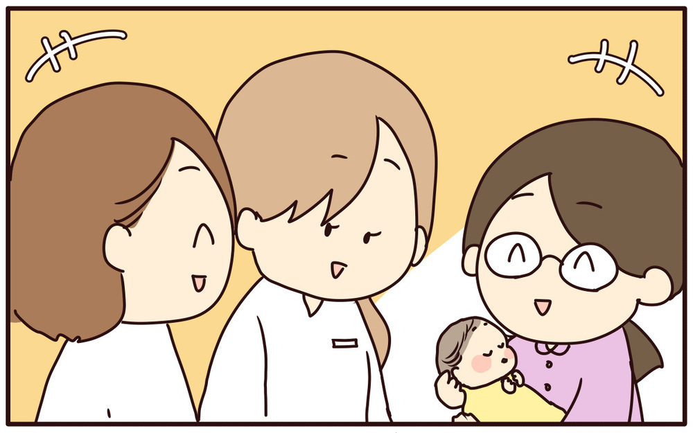授乳でまったく赤ちゃんの体重が増えなかったのに…突然現れた「助産師さん」がすごすぎた【あり子のワーママ奮闘記 Vol.45】