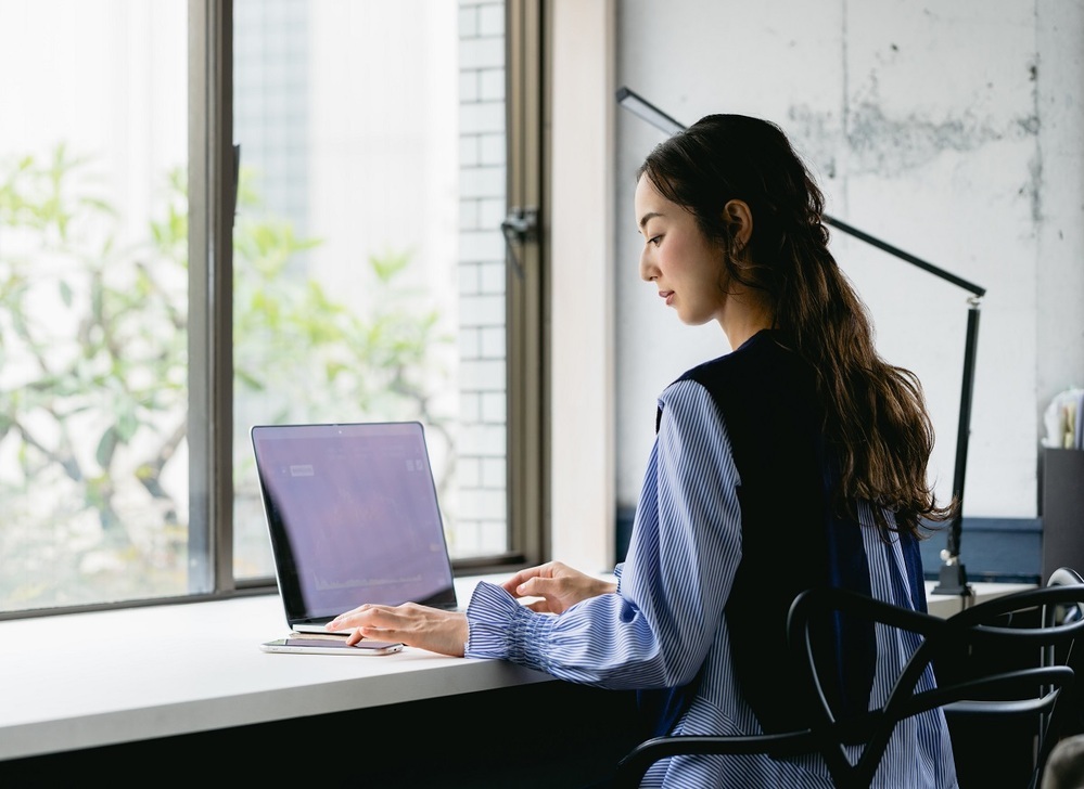 突出量約65mmのもみ玉がコリをしっかり刺激！ コードレスでどこでも使用できるマッサージクッション【編集部の「これ、気になる！」  Vol.38】