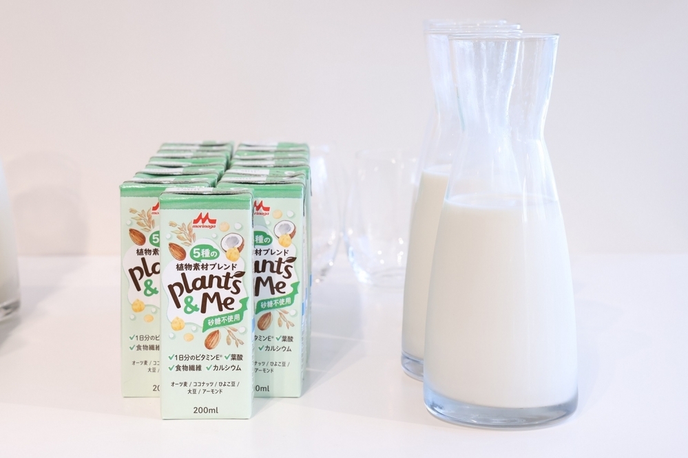 からだが喜ぶ5種の植物素材がぎゅっと1本に。植物ブレンド飲料「Plants&Me」シリーズ【編集部の「これ、気になる！」  Vol.37】