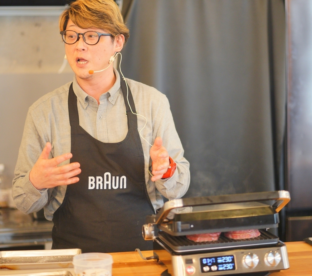 お店のような味わいが実現！ 1台あると便利な本格グリル調理家電「マルチグリル 7」【編集部の「これ、気になる！」  Vol.44】