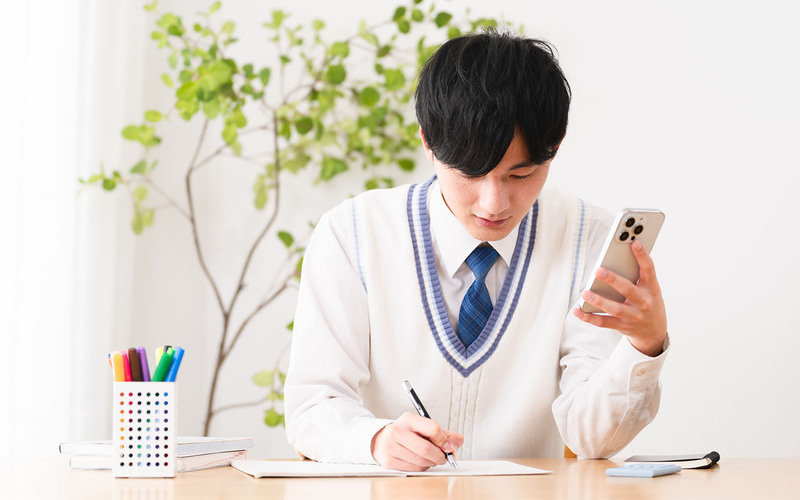衝動的に欲しいものを買ってしまう…お金のトラブルを抱えがちな子どもへの金銭教育【発達障害と診断された息子の中学高校生活 Vol.3】