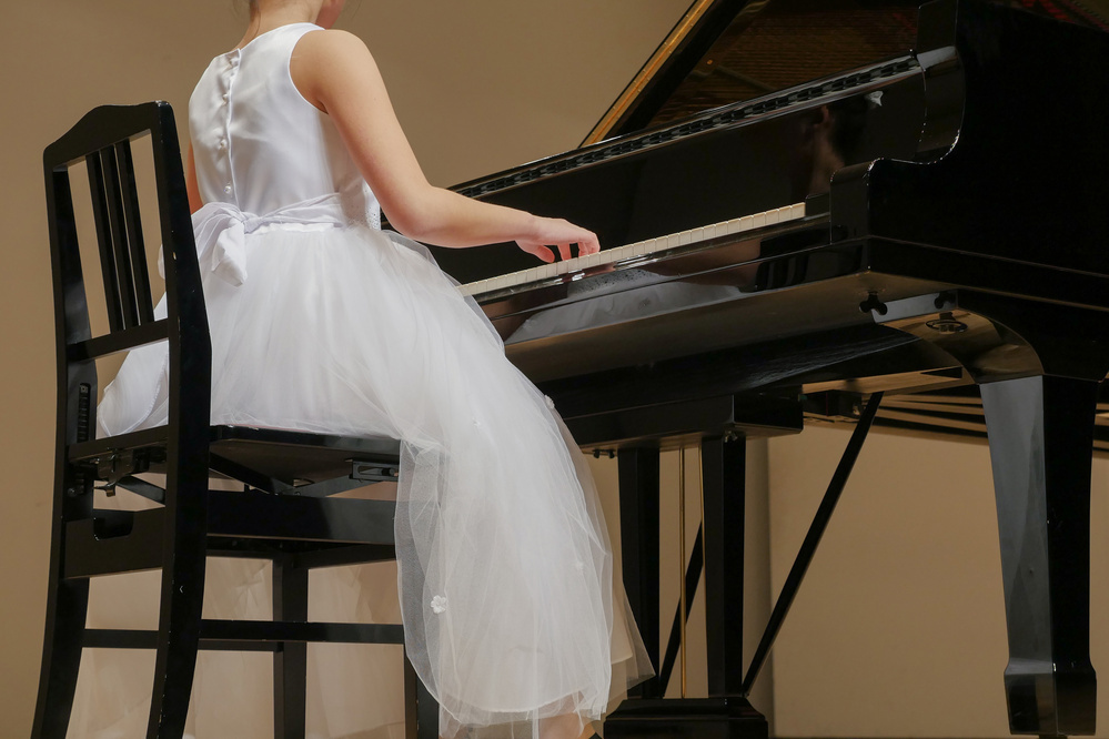 ピアノ、ヴァイオリンを習わせても「練習しない」「続かない」…原因は親のNG行動？！【教えてまろさん！ 悩みだらけの「音楽の習い事」 第2回】