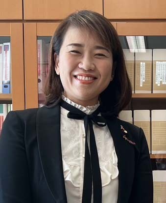 「103万円の壁」の障壁はバイトをしている学生にまでも影響？ 現役ママ議員の伊藤たかえ参議院議員に取材【細川珠生のここなら分かる政治のコト Vol.1】