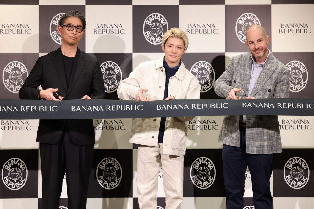 「バナナ・リパブリック 虎ノ門ヒルズ店」がニューオープン！　Number_iの岸優太さんが日本人初のブランドアンバサダーに就任【編集部の「これ、気になる！」  Vol.148】