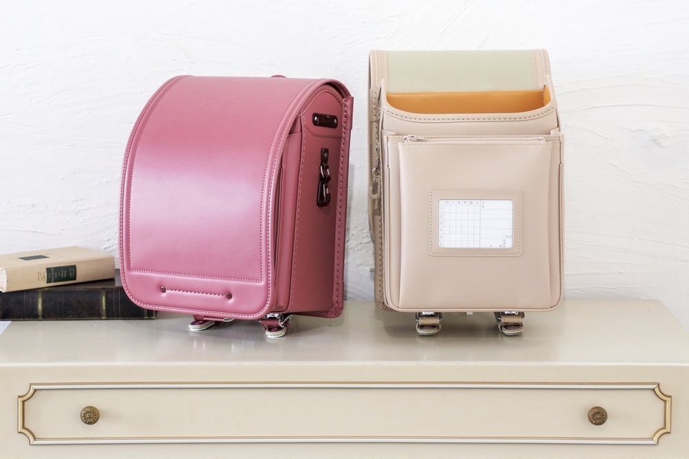 シンプル、軽い、背負いやすい “子ども思い”の「池田屋ランドセル」から創業75周年記念リミテッドシリーズが登場【編集部の「これ、気になる！」  Vol.168】