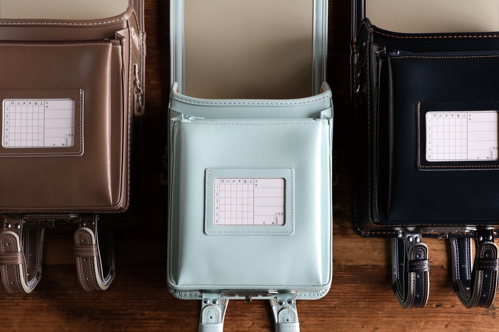 シンプル、軽い、背負いやすい “子ども思い”の「池田屋ランドセル」から創業75周年記念リミテッドシリーズが登場【編集部の「これ、気になる！」  Vol.168】