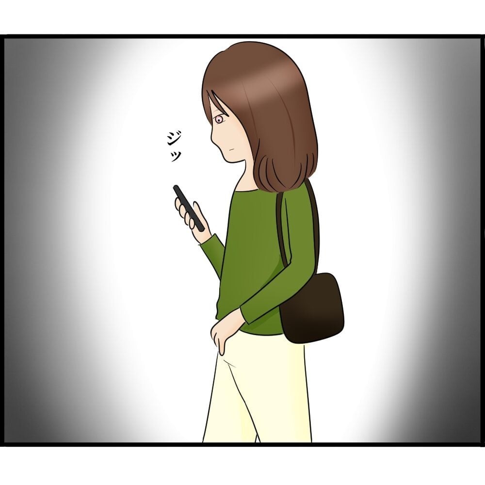 ママ友のSNSを監視!? スマホ依存症になった主婦の末路