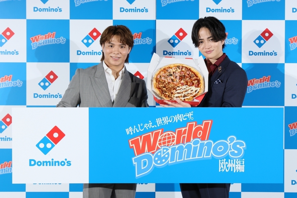 呼んじゃえ、世界の肉ピザ！ 菊池風磨さんと阿部一二三さんが、ドミノ・ピザ「ワールドドミノ 欧州編」（期間限定）の美味しさをアピール【編集部の「これ、気になる！」  Vol.196】