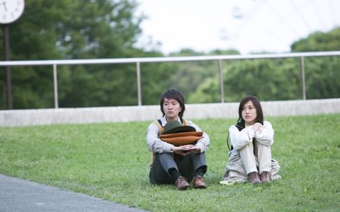 戸田恵梨香インタビュー　「遠距離恋愛でもつながっていられるのは、奇蹟に近い事」