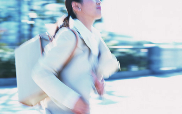 男性は見逃している、成功したければ恋を無報酬の仕事とすべき